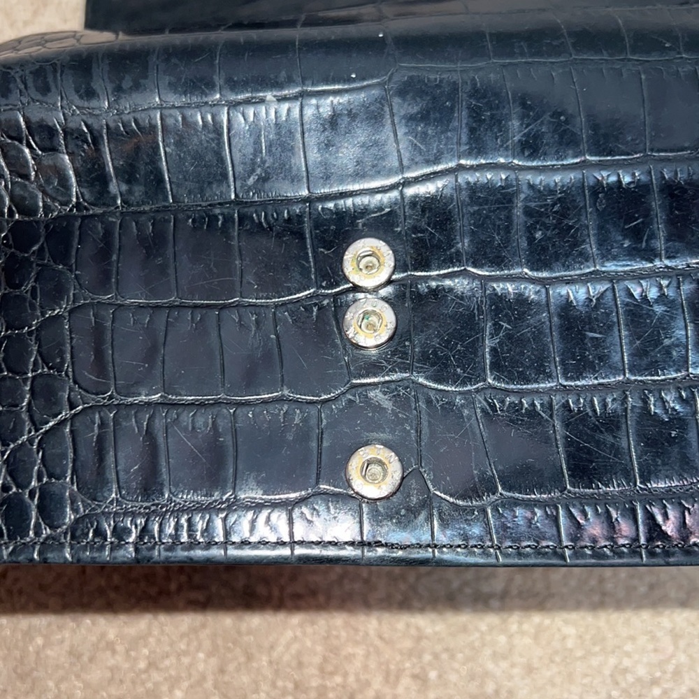 Brighton Black Textured Wallet - Picture 7 of 9